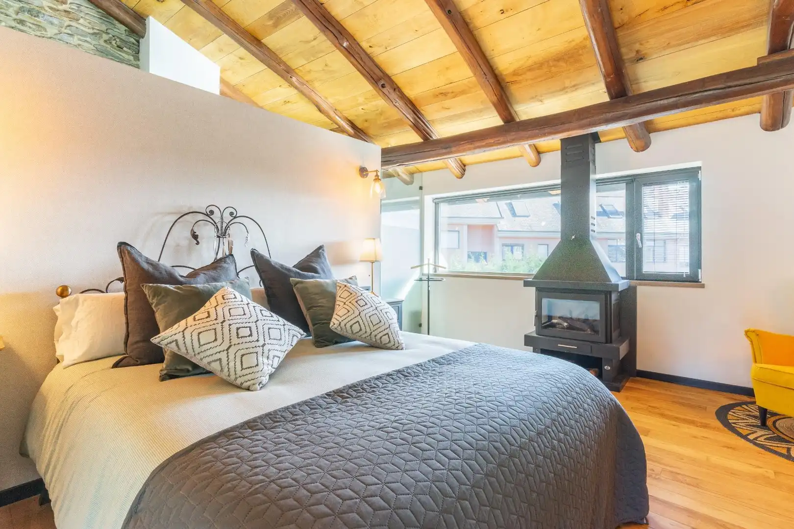 Habitación de Casa o chalet en venta en Lugo con Calefacción, Jardín privado y Jacuzzi