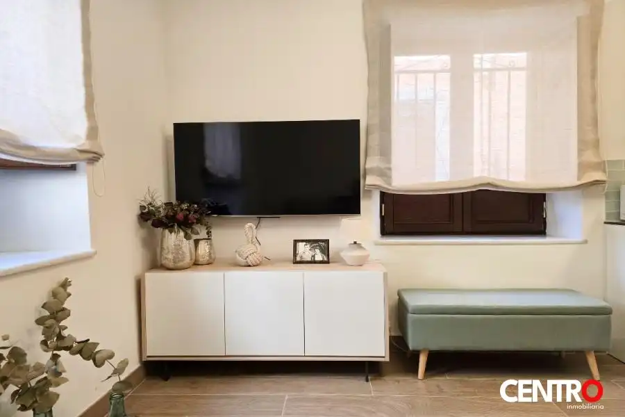 Sala d'estar de Apartament de lloguer en Granada amb Aire condicionat