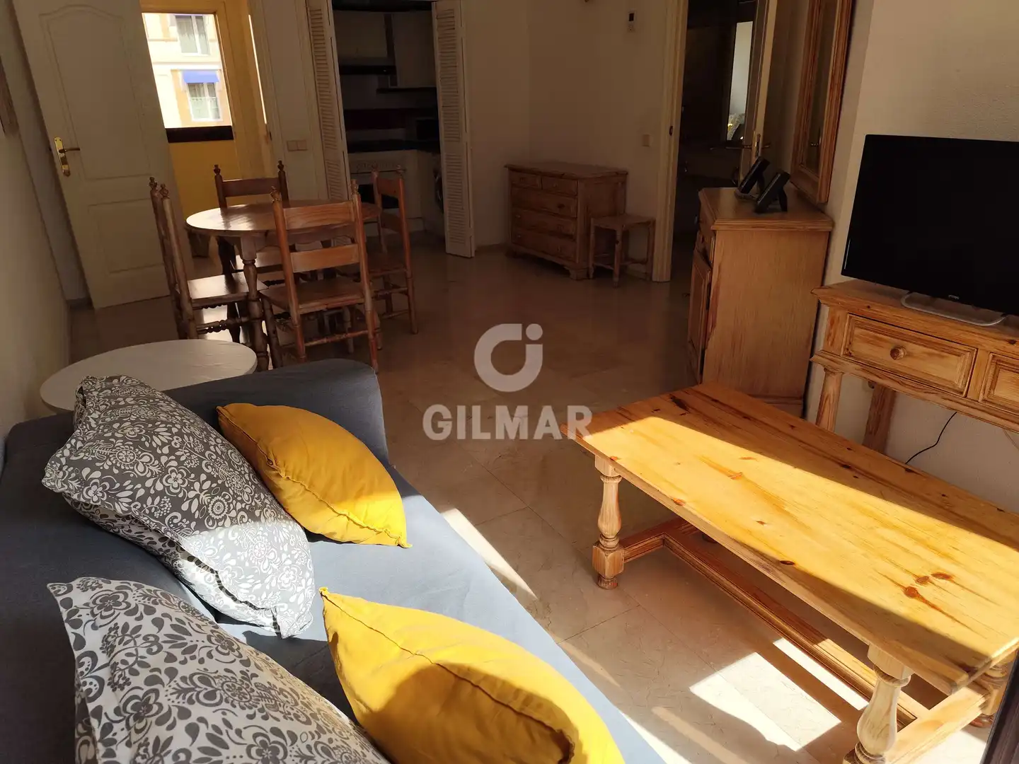 Sala de estar de Apartamento de alquiler en Sevilla con Calefacción y Amueblado