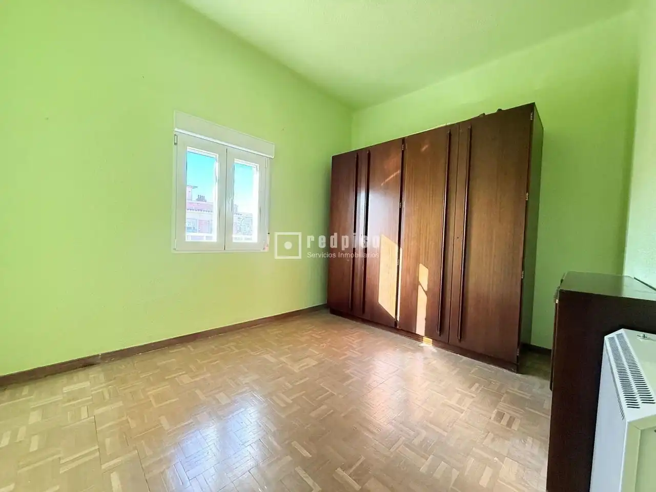 Bedroom of Flat for sale in Madrid  with Air Conditioner, Heating and Parquet flooring