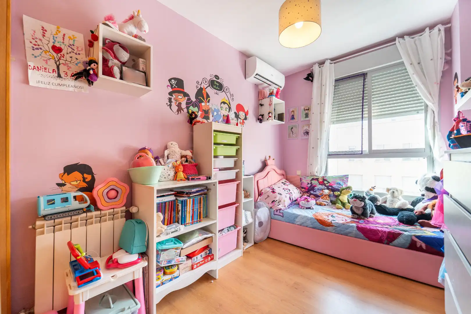 Bedroom of Flat for sale in Móstoles  with Air Conditioner, Storage room and Furnished