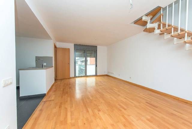 Piso en Venta en Carrer Moianès en Hostal