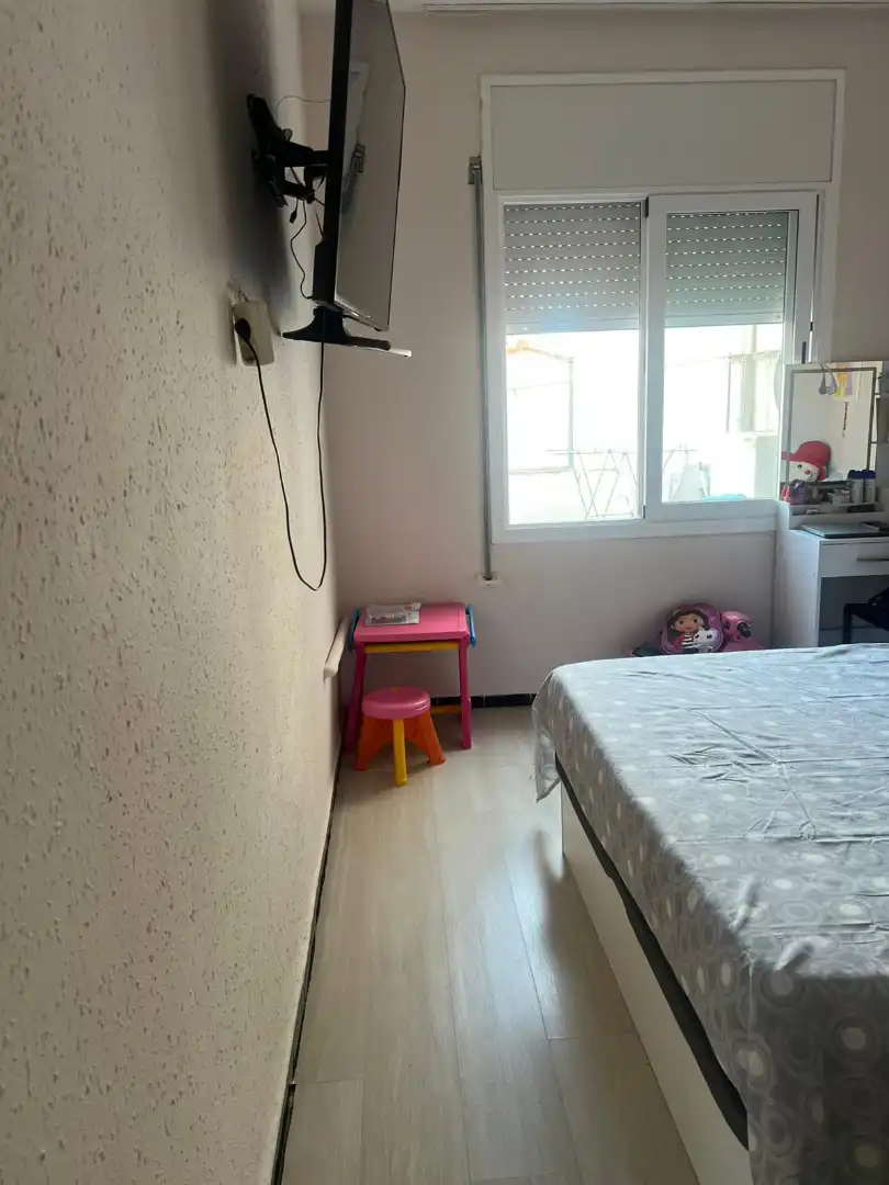 Habitación de Local en venta en Mont-roig del Camp con Aire acondicionado, Terraza y Amueblado