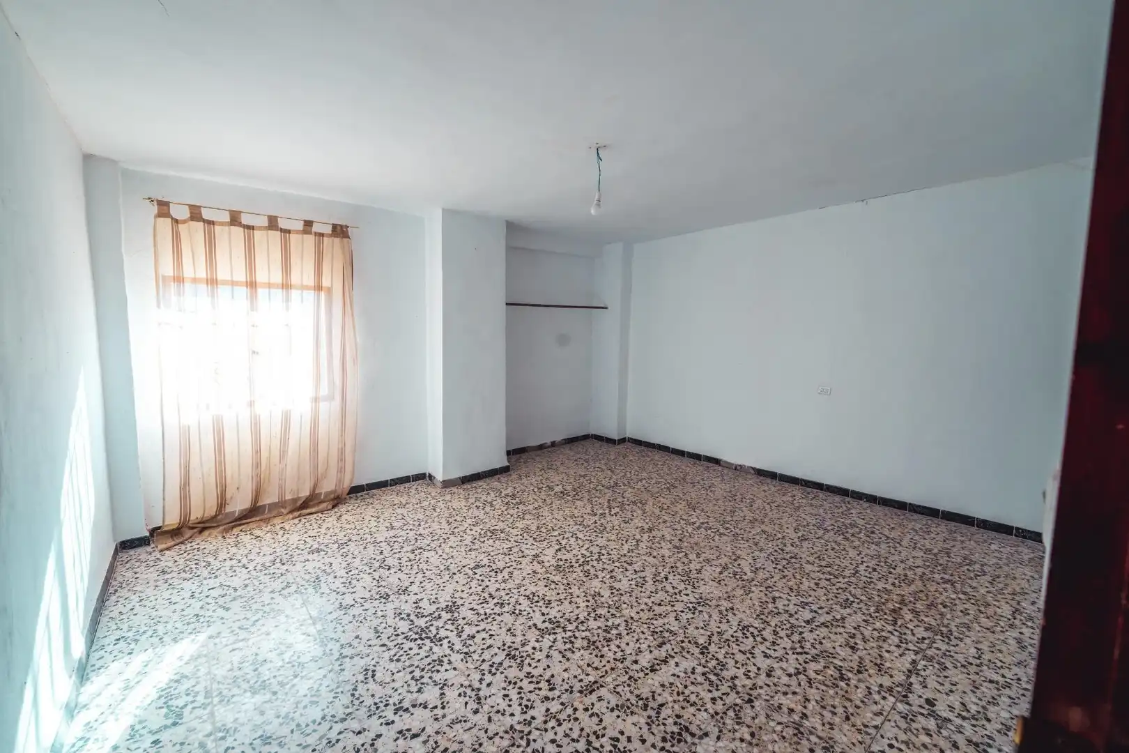 Country homes for sale in Gor