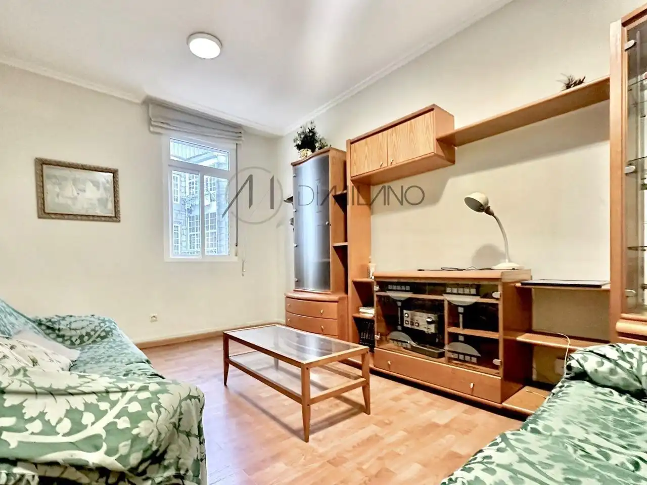 Living room of Flat for sale in Vigo   with Heating, Storage room and Furnished