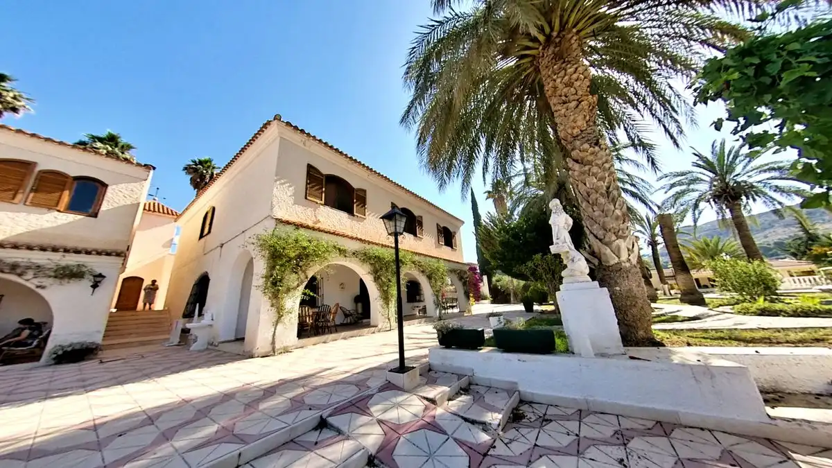 Casa con terraza en venta en Carrer Peña del Sol, imagen 44
