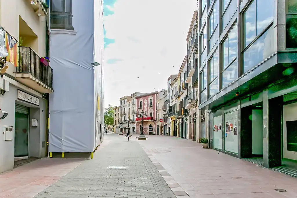 Local comercial en alquiler en Pz de la Vila, imagen 2