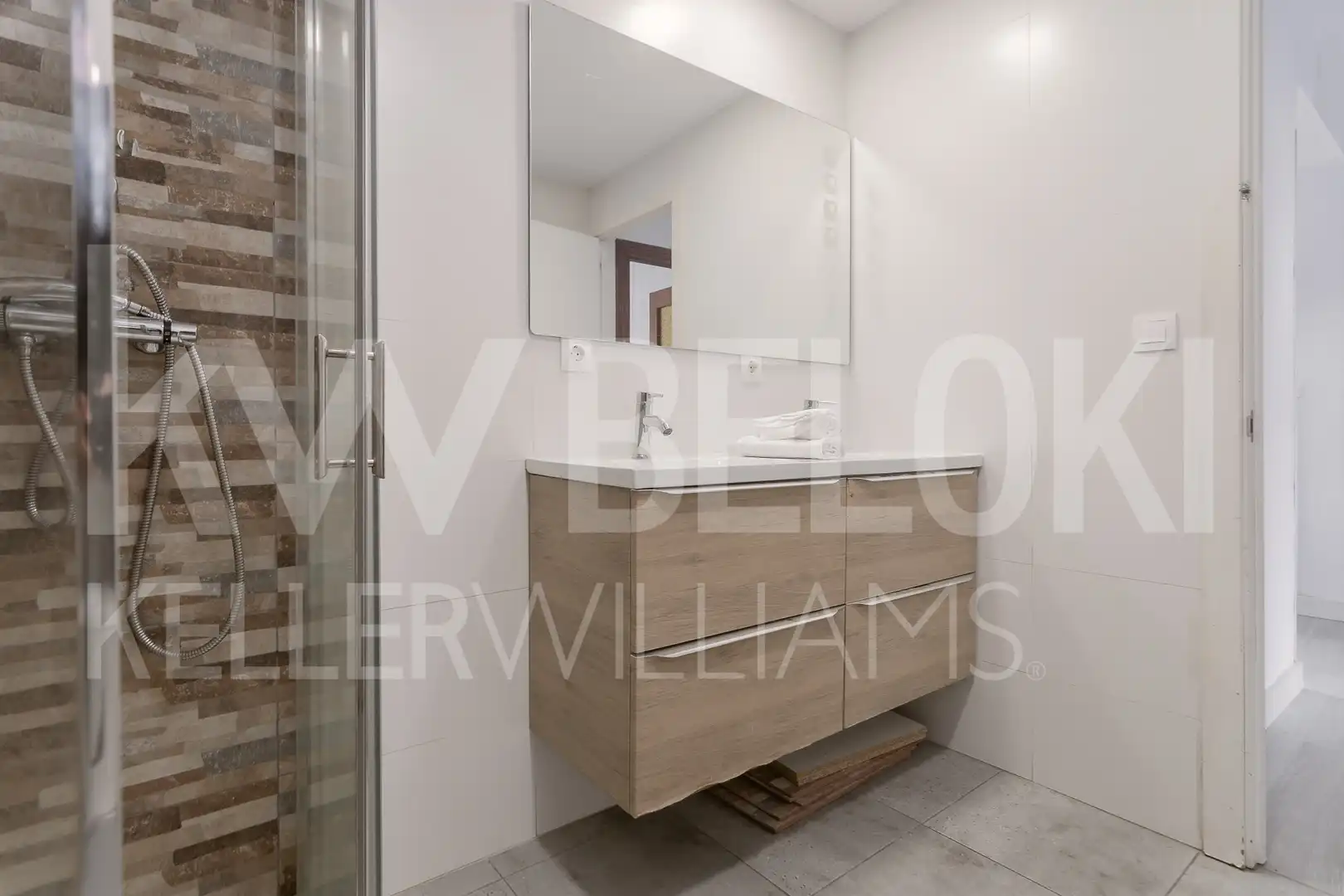 Baño de Piso en venta en  Pamplona / Iruña con Calefacción y Balcón