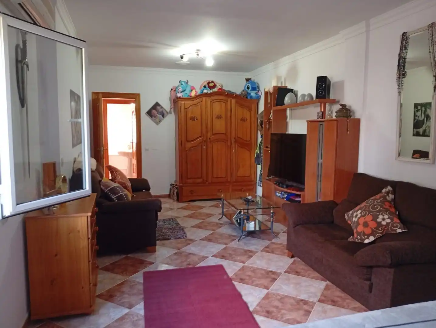 Casa adosada en venda a Cortes - Huertas