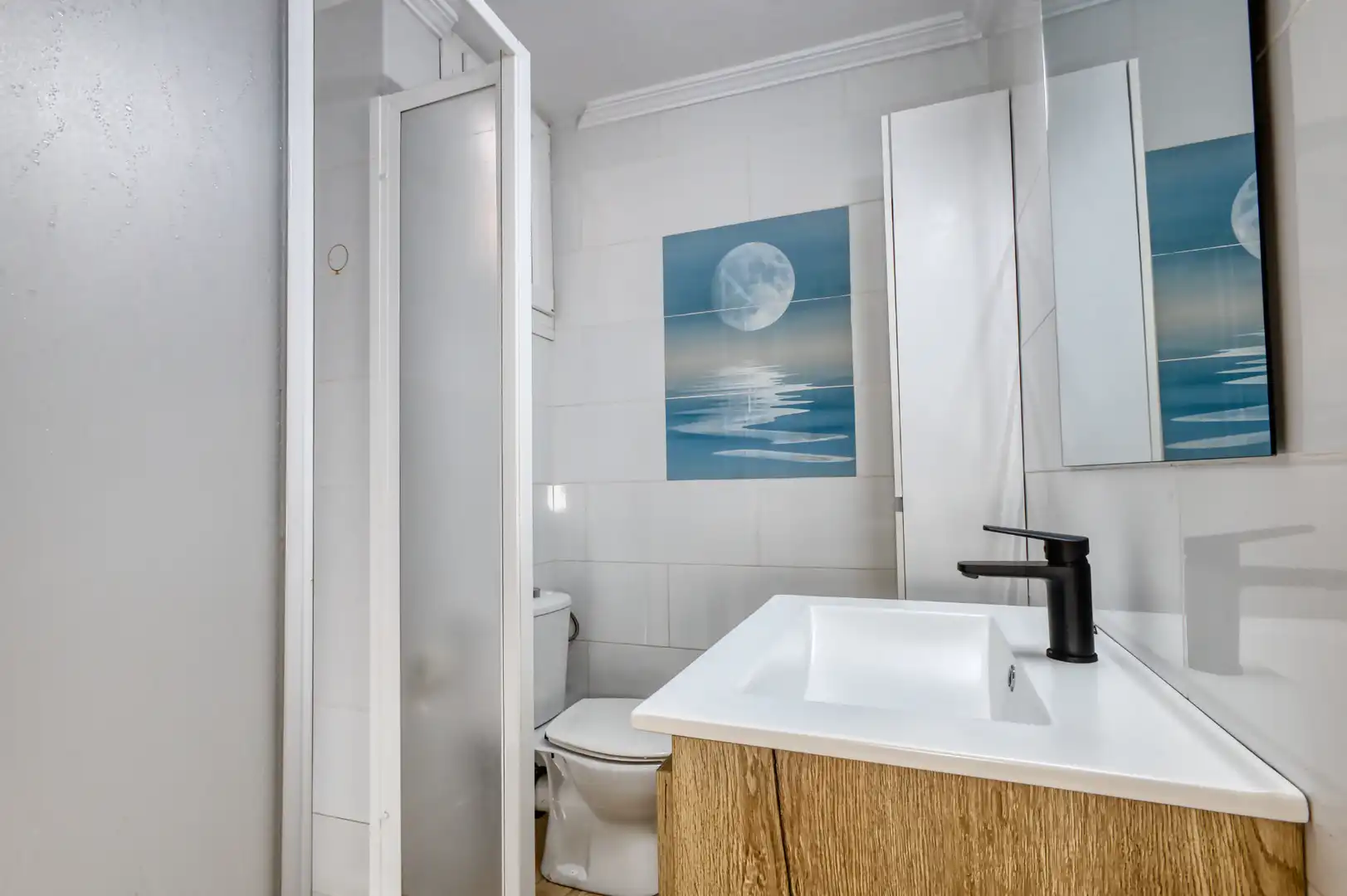 Badezimmer von Wohnungen zur Miete in Alicante / Alacant mit Klimaanlage, Heizung und Terrasse