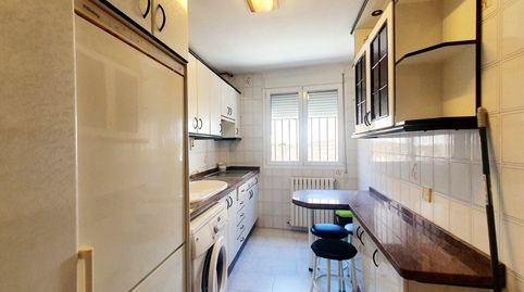 Photo 3 of Flat for rent in Arrabal - Carrel - San Julián, Teruel Capital