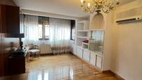 Living room of Flat to rent in  Madrid Capital  with Parquet flooring, Furnished and Washing machine