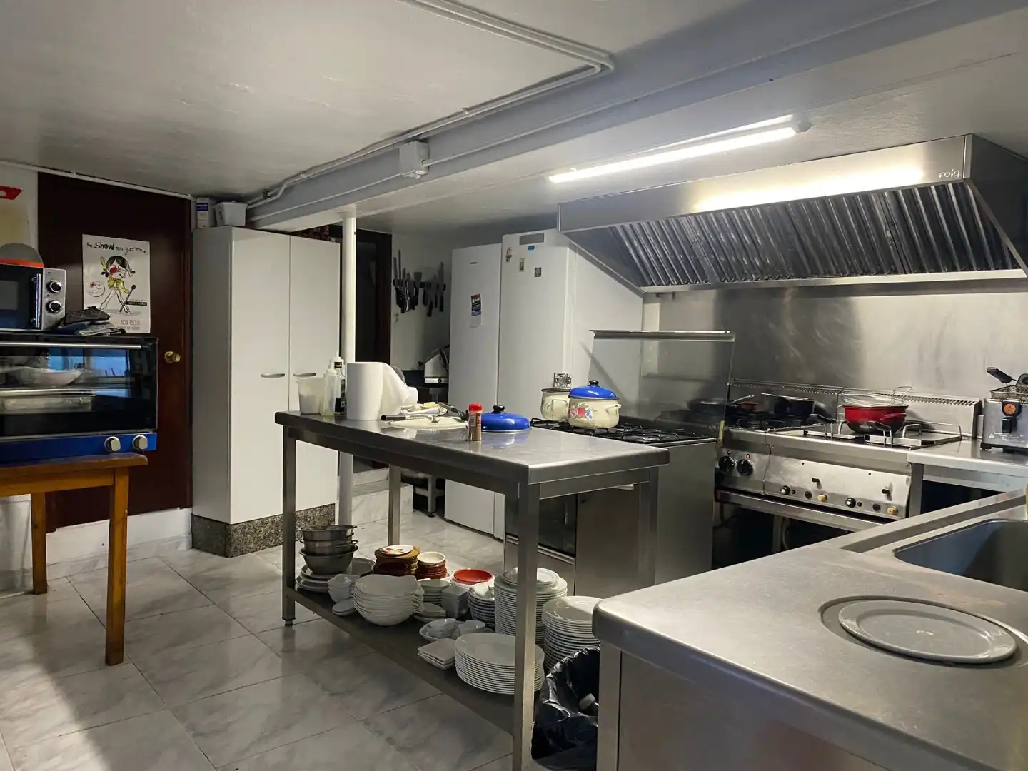 Cocina de Local en venta en Ribeira con Terraza