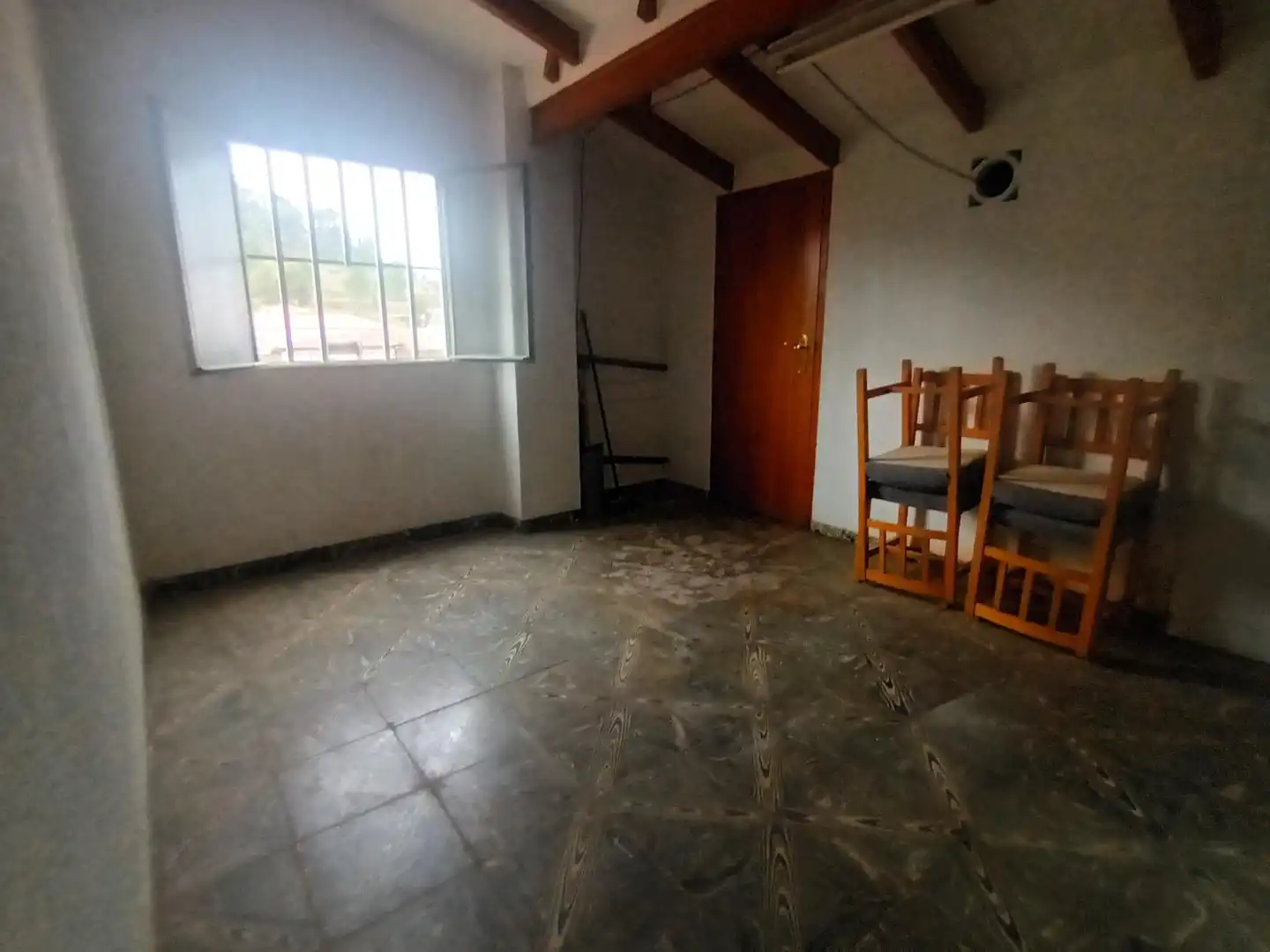 Wohnung zum Verkauf in Banyeres de Mariola mit Abstellraum und Balkon