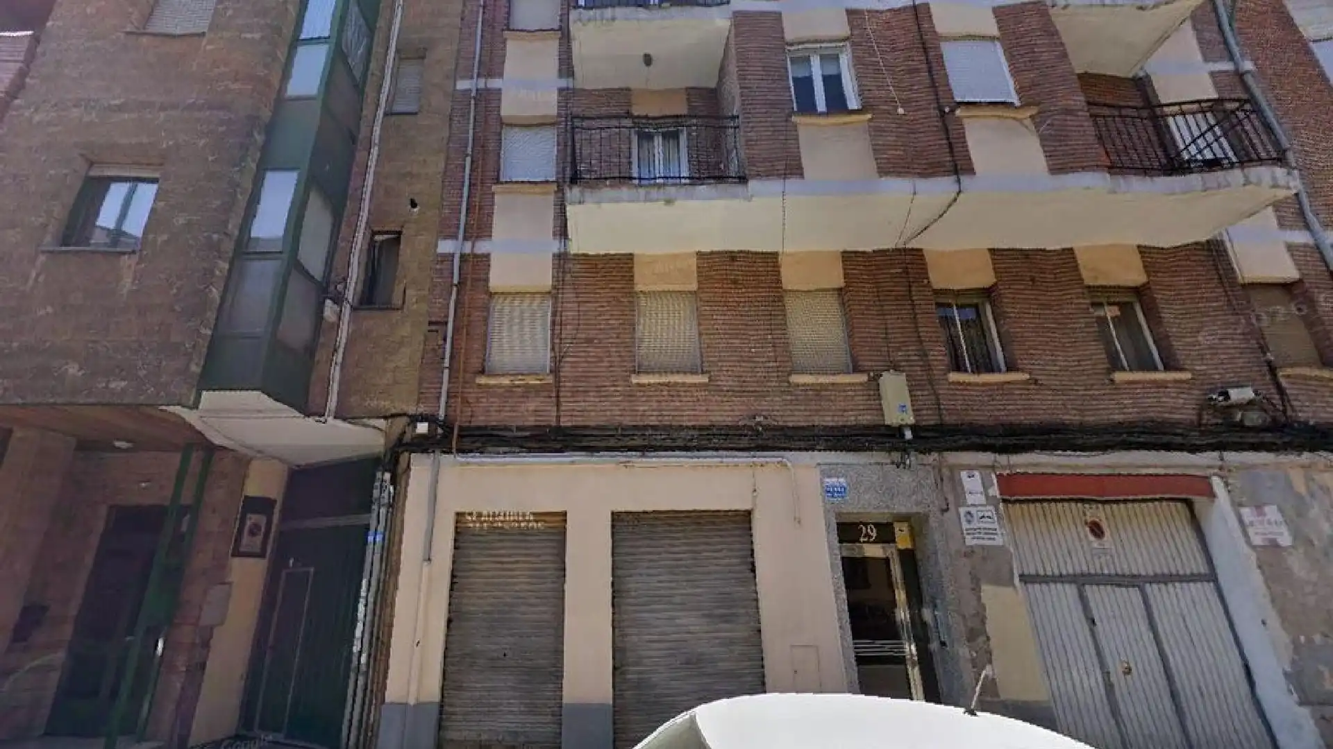 Exterior view of Flat for sale in León Capital 