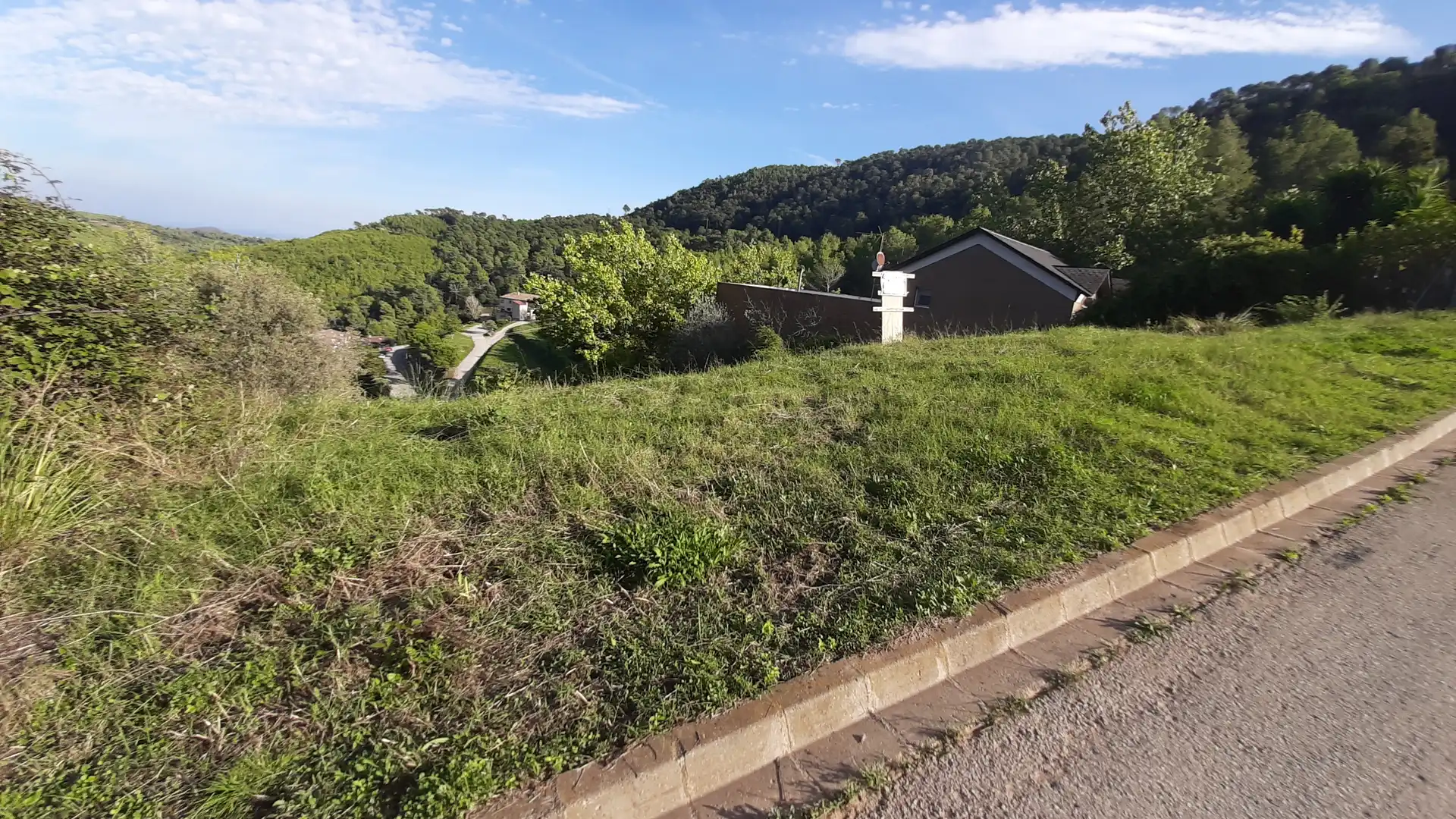 Residencial en venta en Avinguda Mas de les Fonts, 33, Vallirana