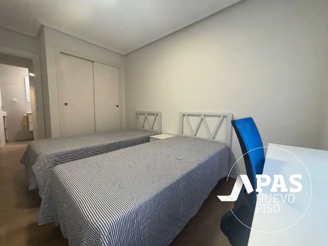 Habitación de Piso de alquiler en Santander con Calefacción