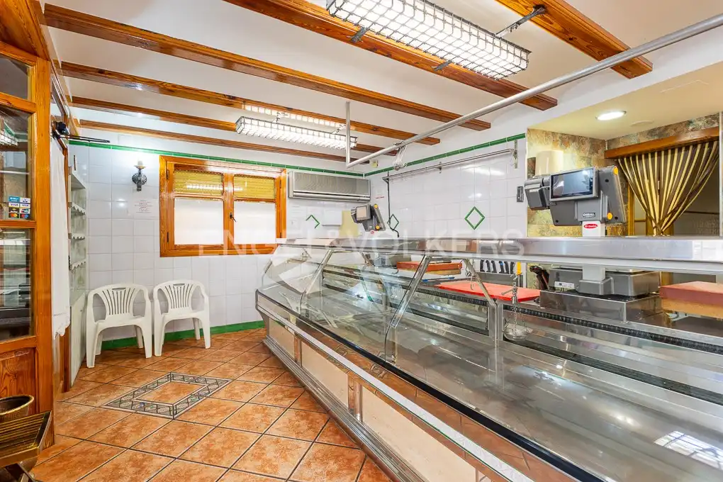 Houses for sale in Alcublas  with Air Conditioner, Heating and Terrace