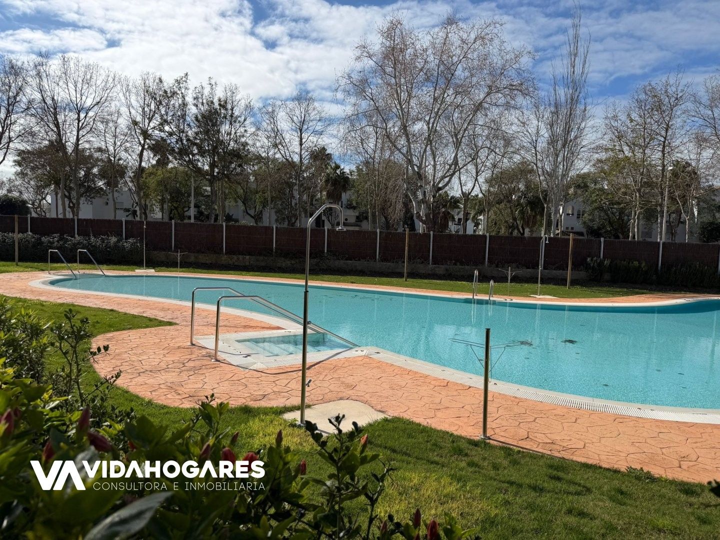 Swimming pool of Attic for sale in Chipiona  with Air Conditioner, Heating and Terrace