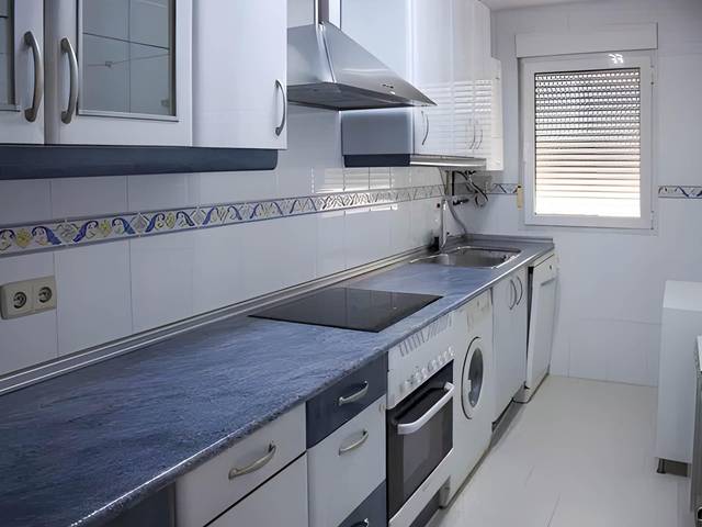 Dúplex en Venta en Calle de Fuente Vieja en Valdeolmos-Alalpardo