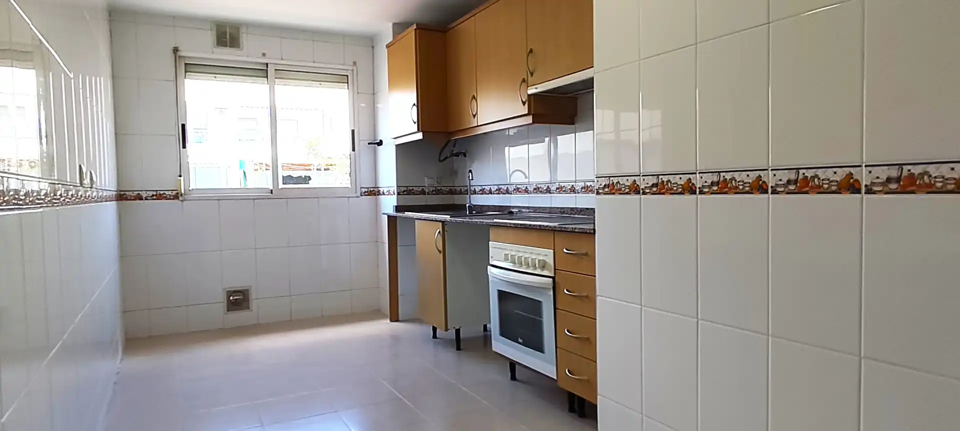 Kitchen of Flat for sale in Alicante / Alacant  with Balcony and Community pool