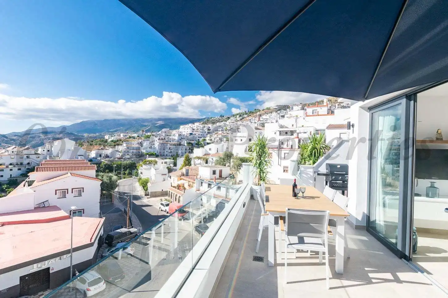 Apartamento con terraza en alquiler en Cómpeta, imagen 4