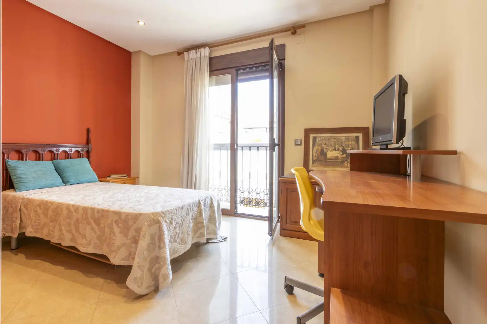 Habitación de Casa o chalet en venta en Rafelbuñol / Rafelbunyol con Trastero y Balcón