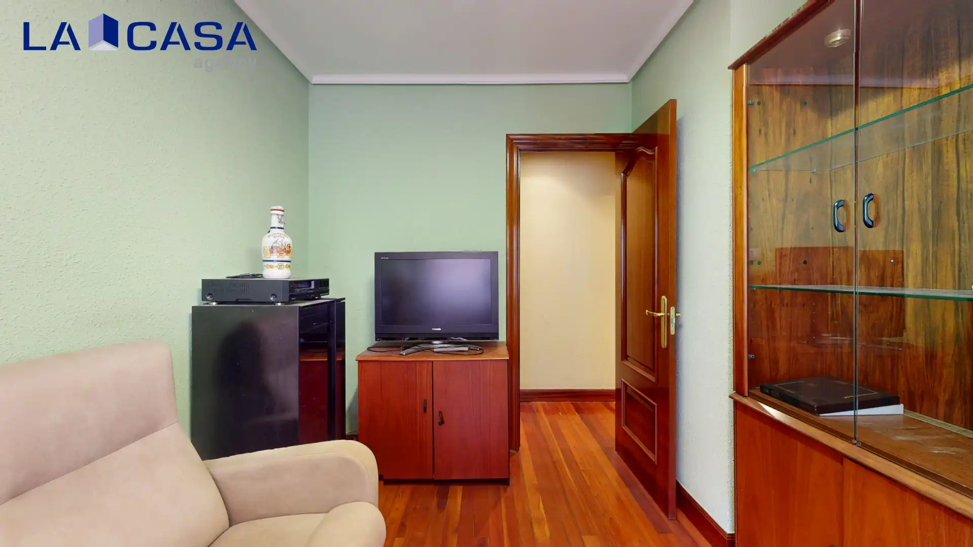 Living room of Flat for sale in Bilbao   with Terrace and Furnished