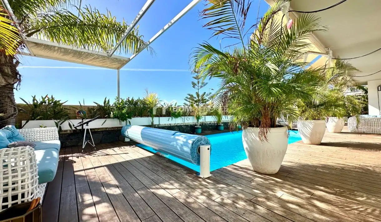 Piscina de Casa o chalet en venta en Adeje con Aire acondicionado, Terraza y Trastero