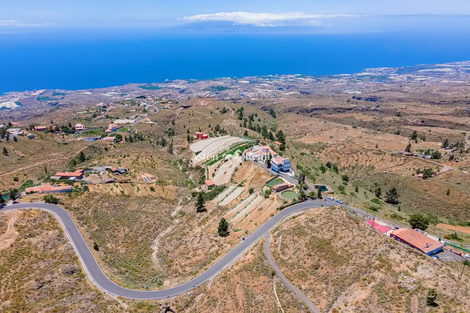 Vista exterior de Casa o xalet en venda en Adeje amb Terrassa, Traster i Moblat