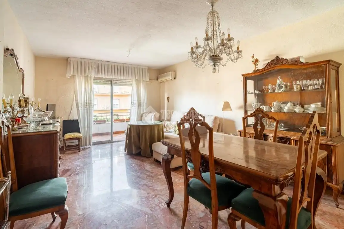 Esszimmer von Wohnung zum Verkauf in Granada