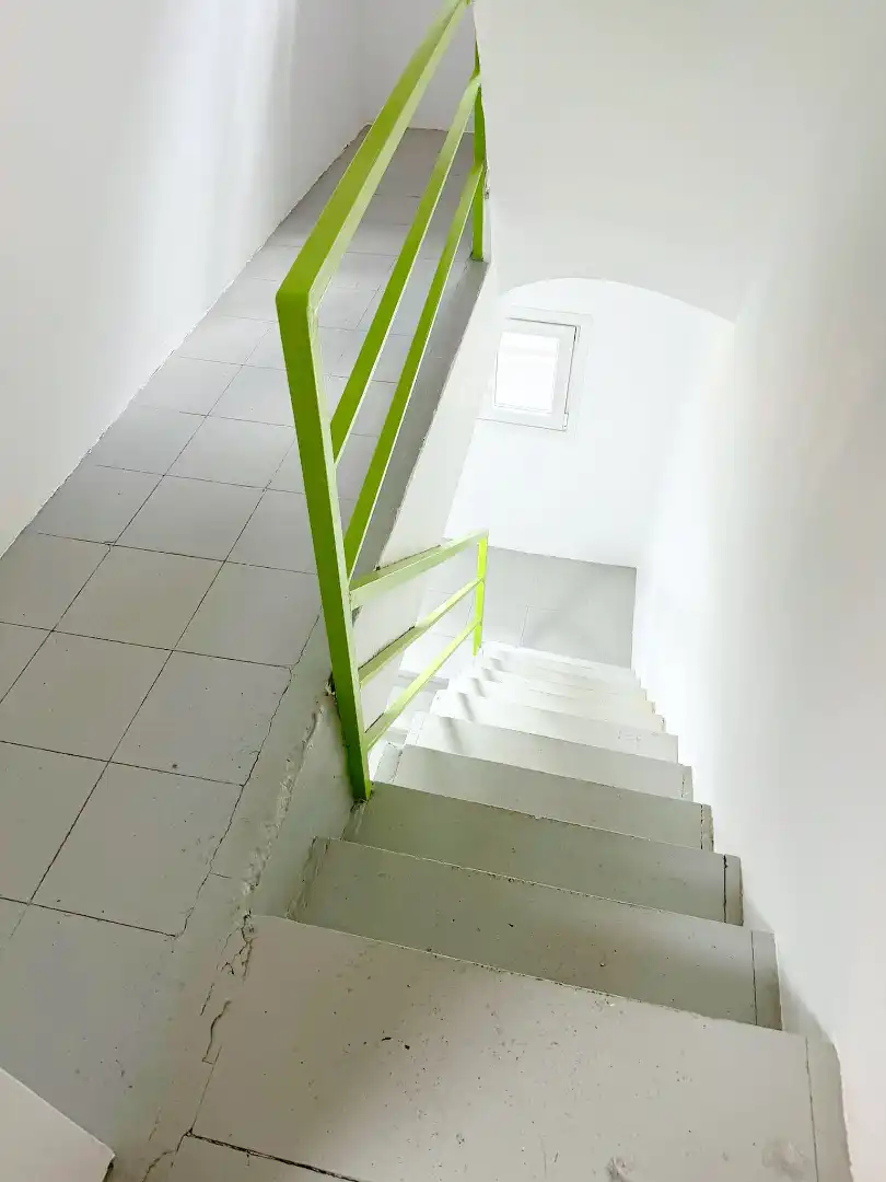 Edifici en venda a Carrer de Marià Benlliure, Sistrells