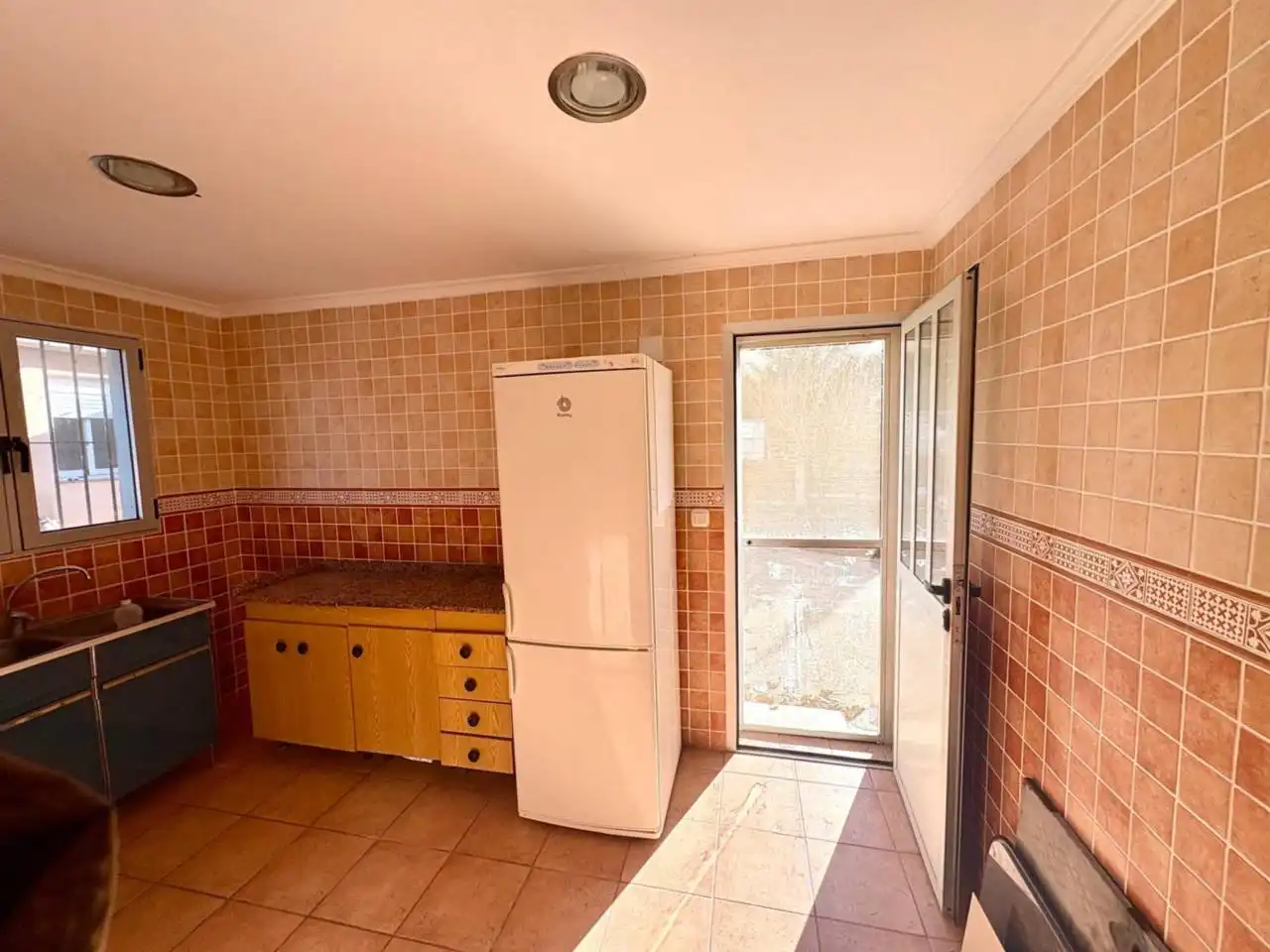 Cuina de Casa o xalet en venda en Tibi amb Jardí privat