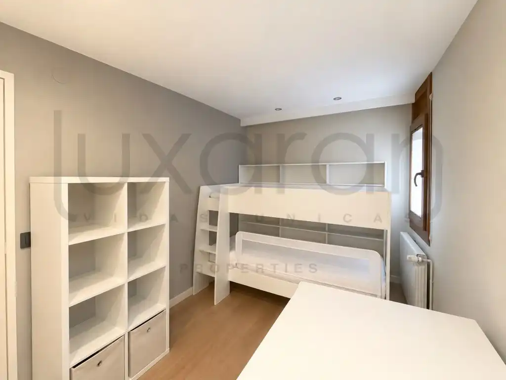Apartamento con ascensor en venta en Plaza Pas D'Arro 22, imagen 7