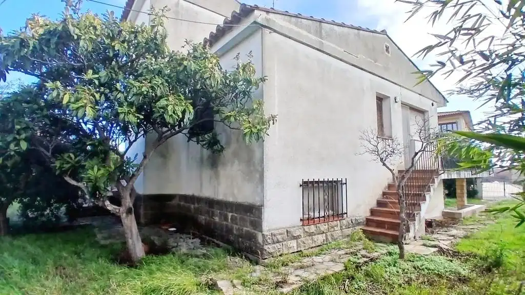 Vista exterior de Casa o xalet en venda en Calaceite amb Calefacció, Jardí privat i Terrassa