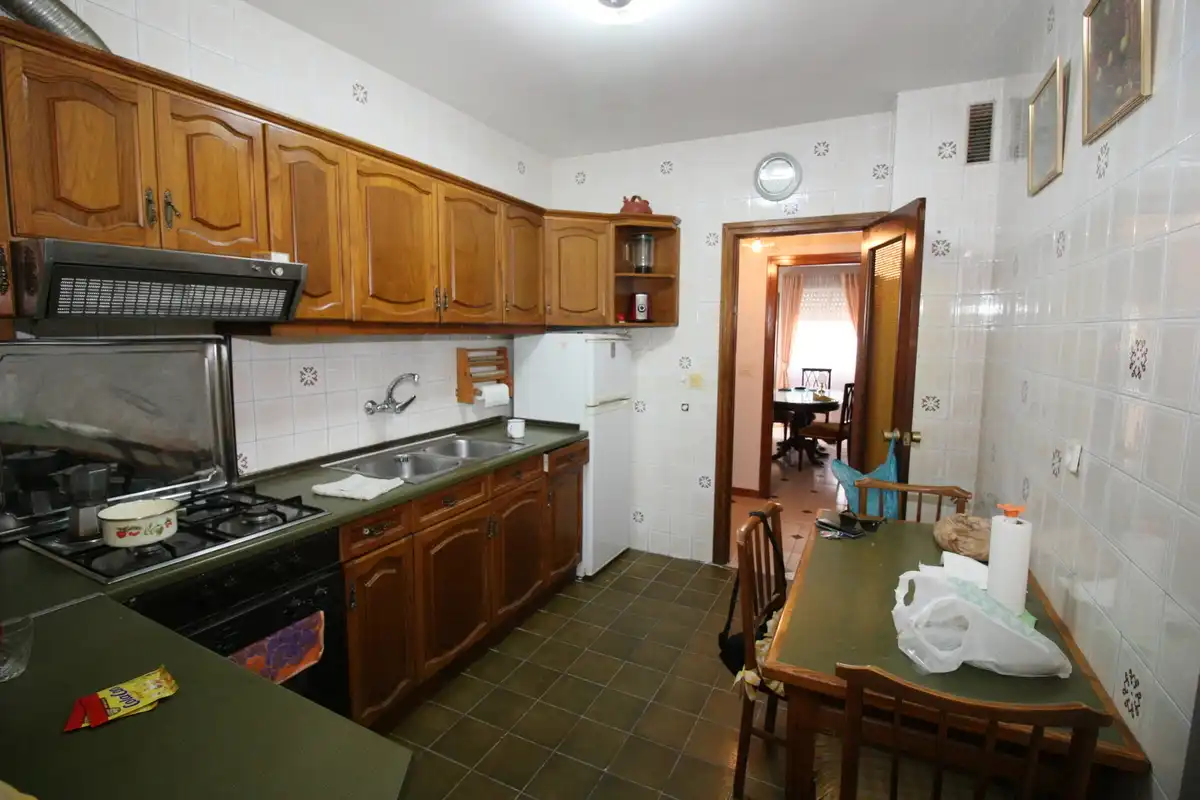 Cocina de Piso en venta en Candeleda con Amueblado y Balcón
