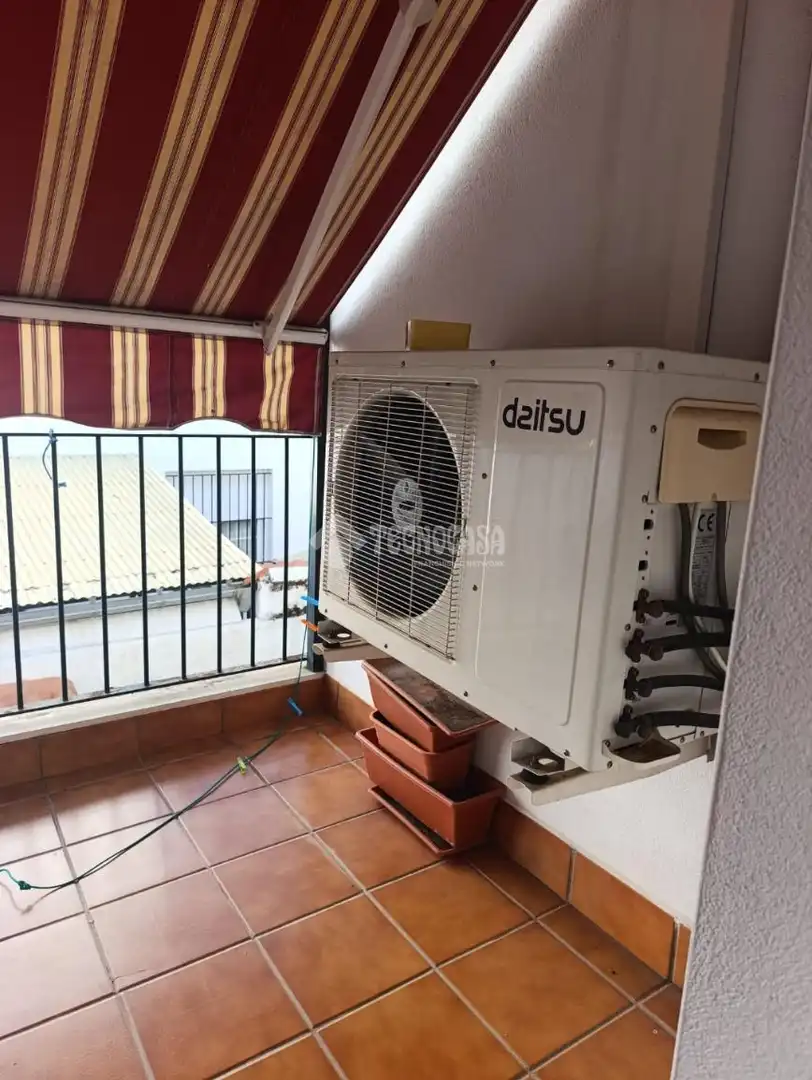 Terraza de Dúplex en venta en Valverde de Leganés con Aire acondicionado y Balcón