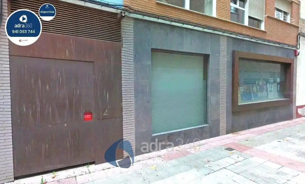 Office space to rent in Sur