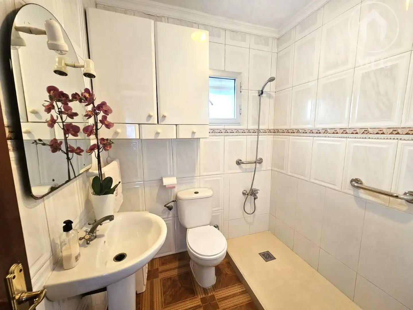 Bathroom of Flat for sale in Mollina  with Furnished