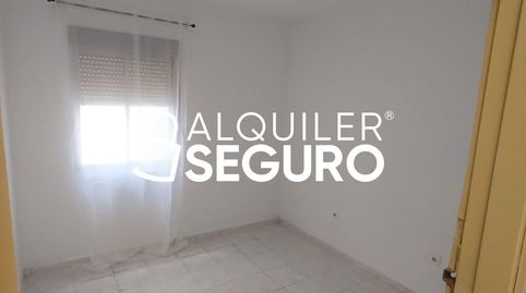 Foto 4 de Piso de alquiler en Ángel del Alcázar, Centro - Corte Inglés, Talavera de la Reina