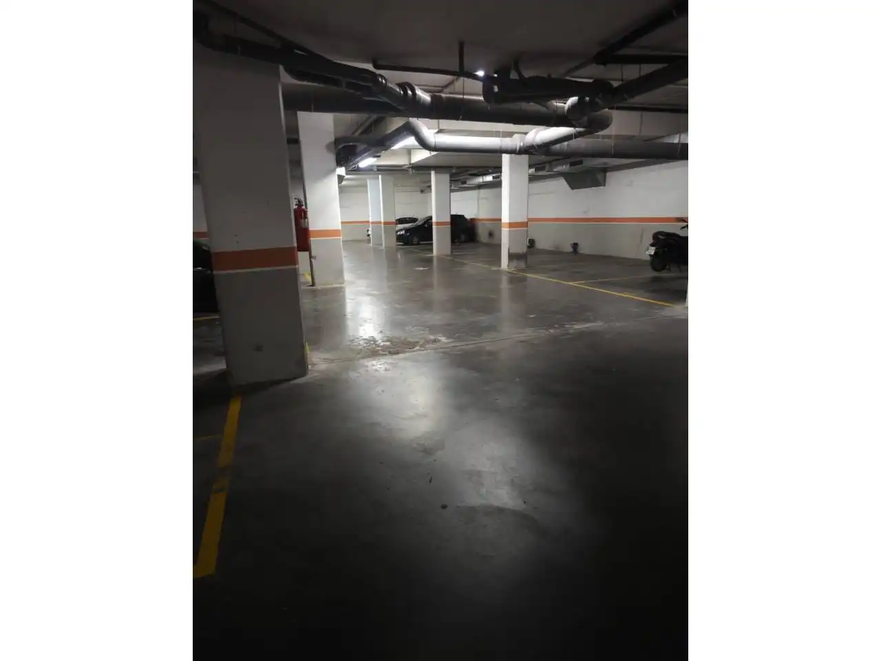Aparcament de Apartament en venda en Terrassa