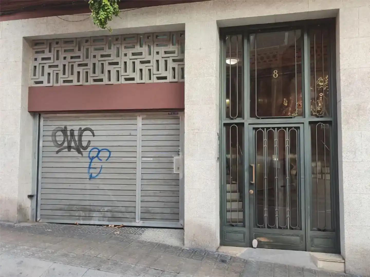Vista exterior de Traster en venda en Barcelona