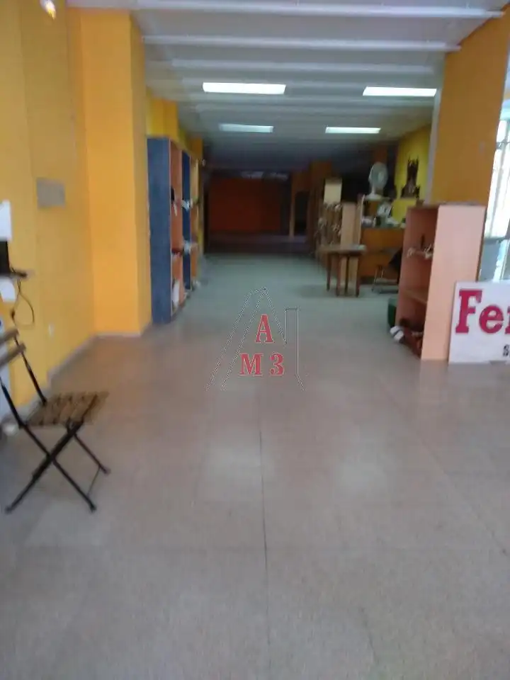 Local comercial en venda a Padre Isla