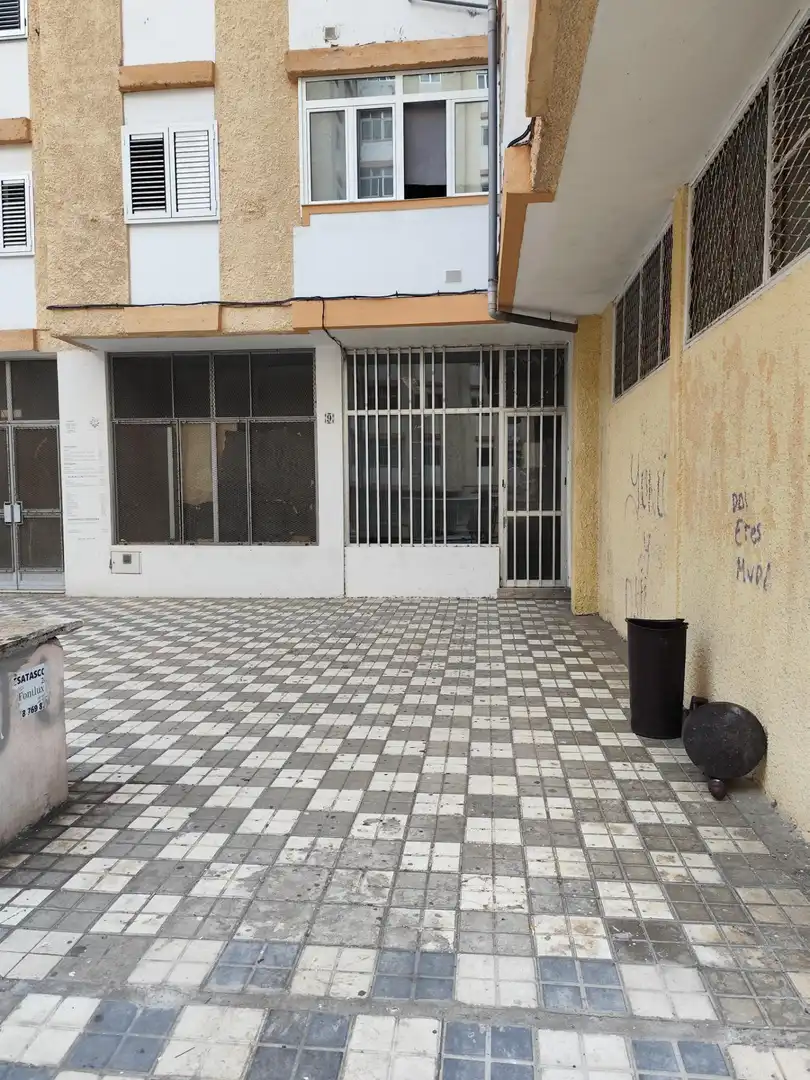 Exterior view of Commercial properties for sale in Las Palmas de Gran Canaria