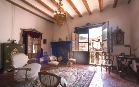 Sala d'estar de Finca rústica en venda en Rubielos de Mora amb Aire condicionat, Calefacció i Terrassa