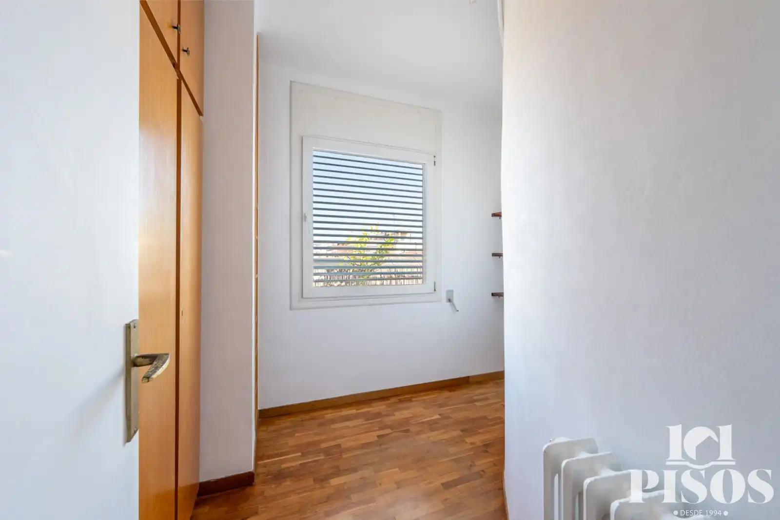 Habitación de Ático en venta en Barcelona con Aire acondicionado, Calefacción y Parquet