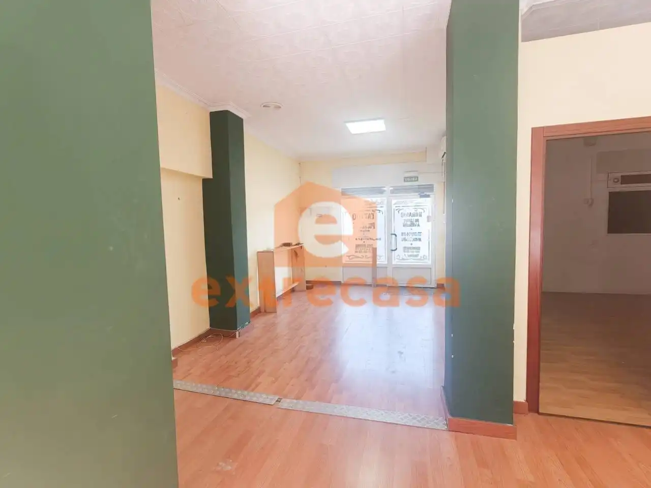 Local de lloguer en Badajoz amb Aire condicionat i Alarma