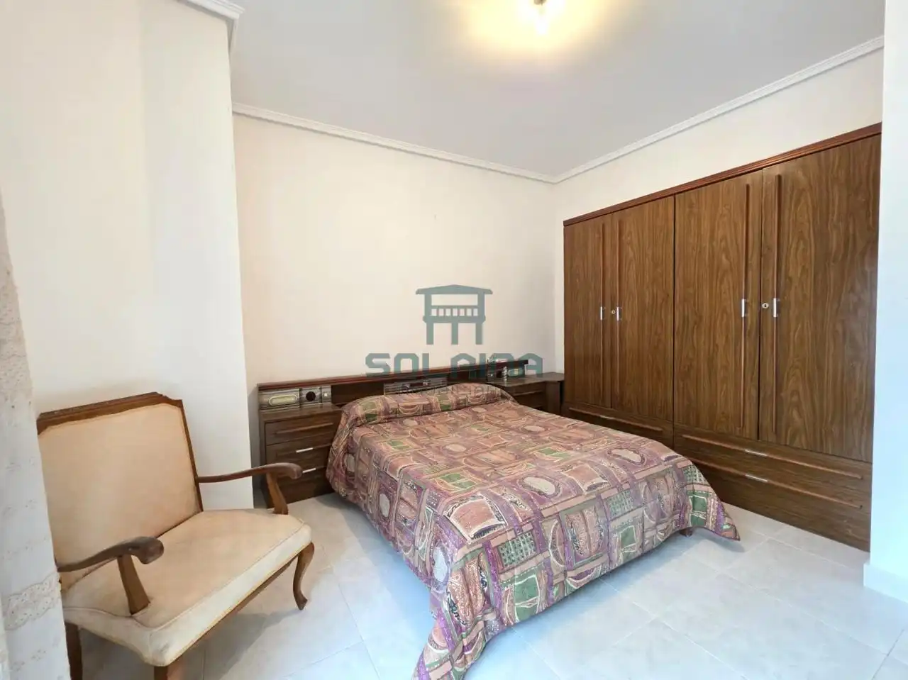 Habitación de Piso en venta en Ourense Capital  con Calefacción y Trastero