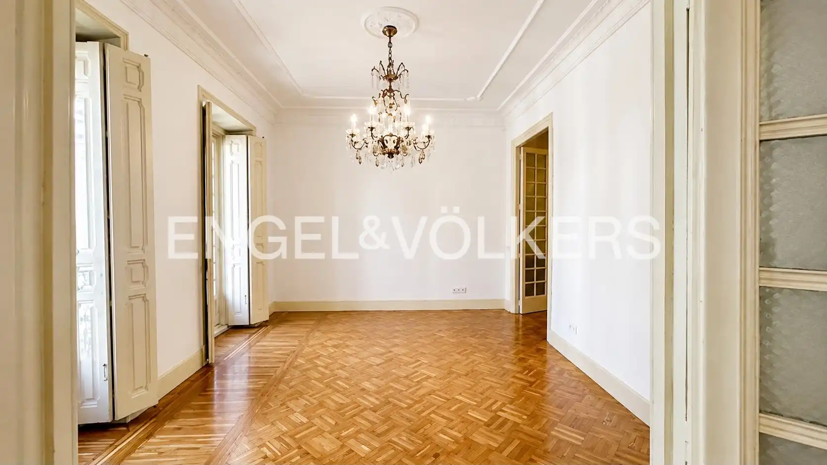 Comedor de Apartamento de alquiler en Madrid con Aire acondicionado, Calefacción y Terraza