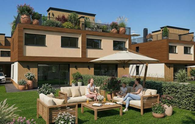 Casa-adosada en Venta en Calle Castío en Santillana del Mar